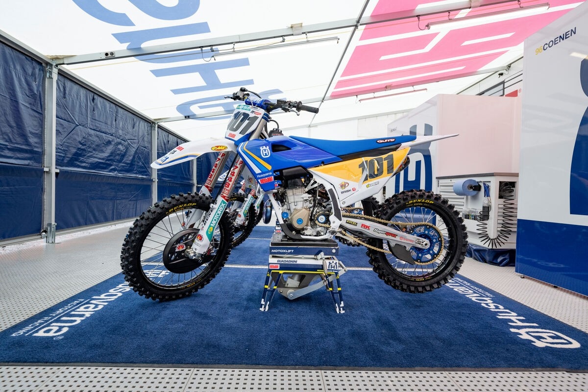 Husqvarna 2025 Heritage livery 